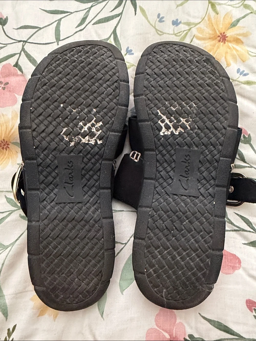 Clarks comfortable sandals